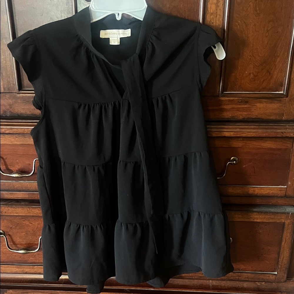 Monteau Black Tiered Cap Sleeve Blouse